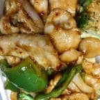 Best Chicken w. Garlic Sauce in Rocky Hill, CT